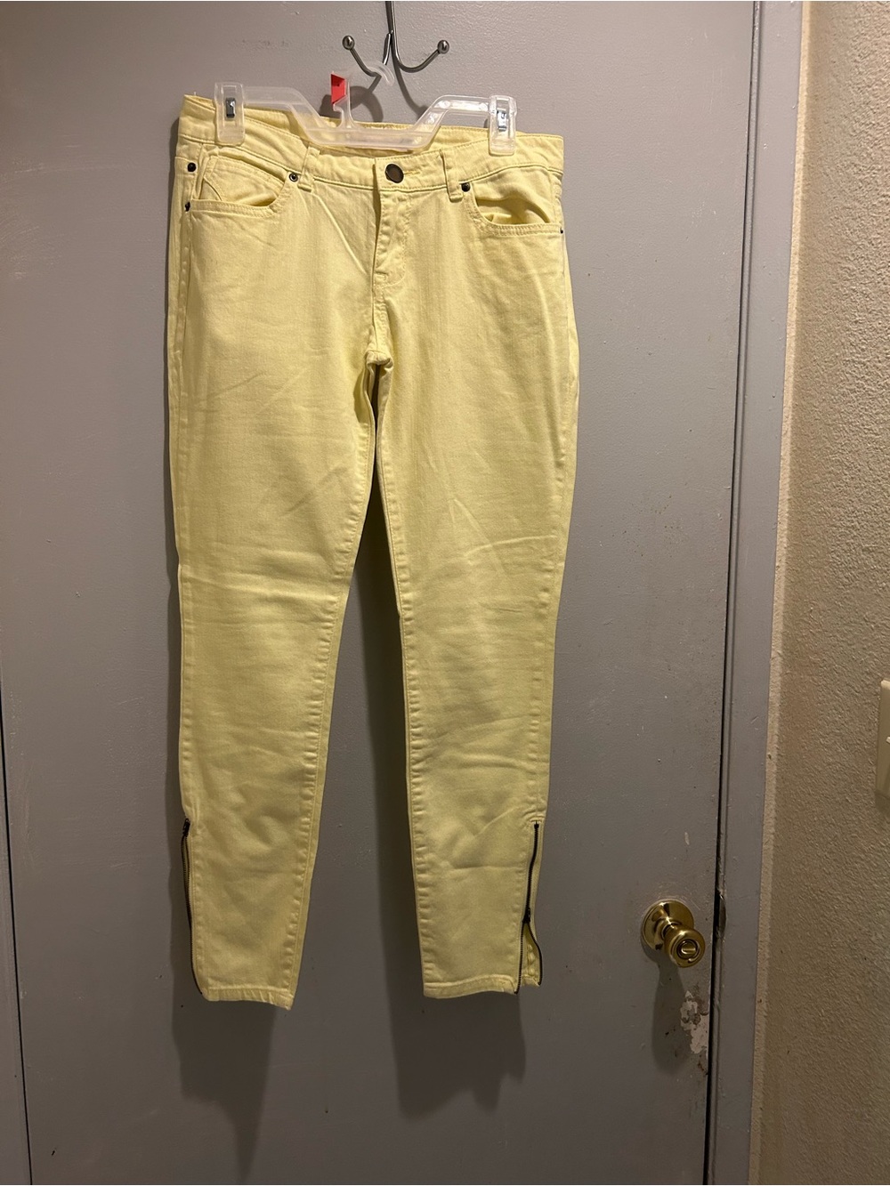 life in progress Pale Yellow Skinny Jeans with Ankle Zips